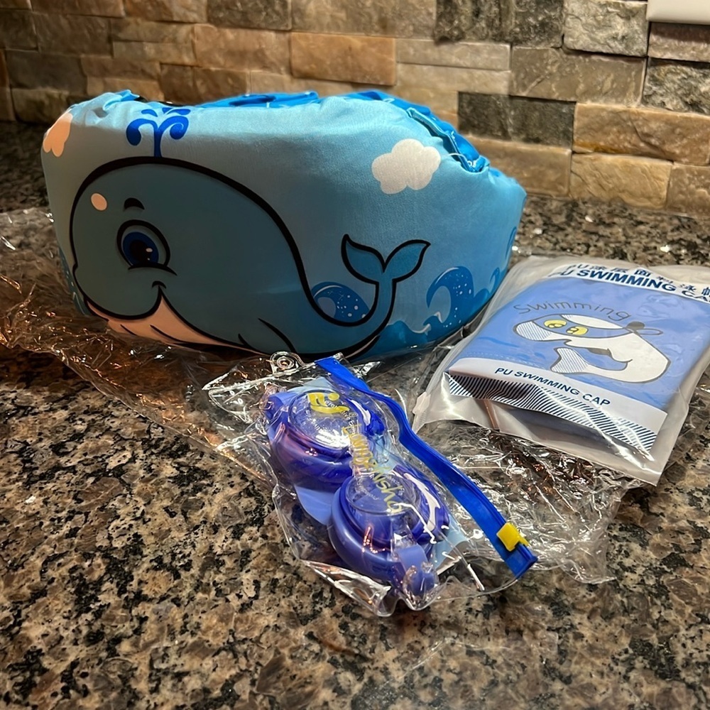 Swim floatie set in blue NEW
